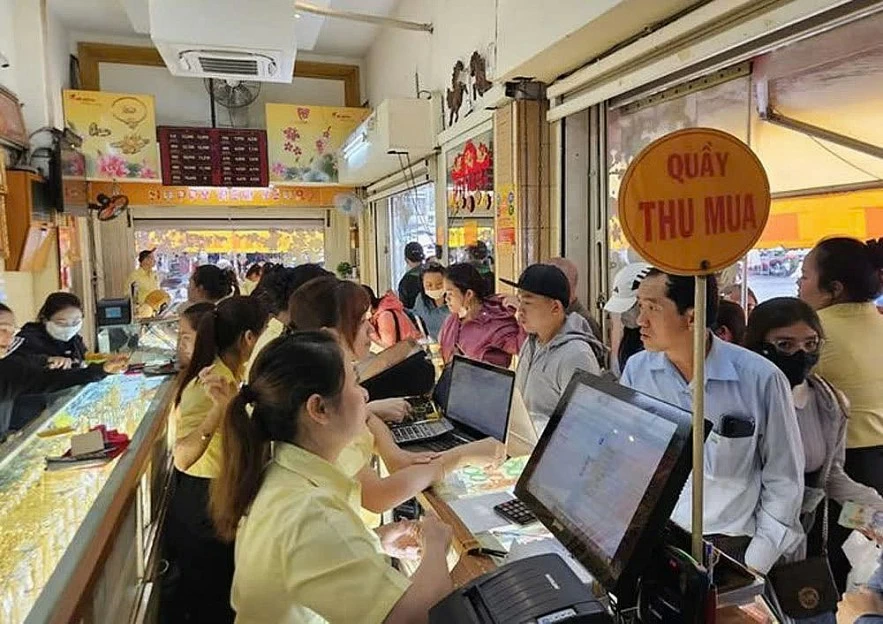 Gỡ nguồn cung sau 13 năm, tính chuyện nhập khẩu và lập sàn vàng quốc gia
