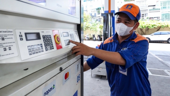 Ngày 20/11: Giá xăng trong nước chiều nay dự báo có thể sẽ tăng phiên thứ 2 liên tiếp