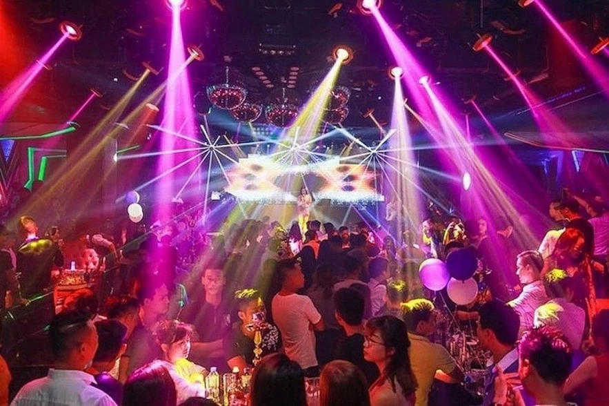 Quy định mức phí thẩm định cấp giấy phép kinh doanh karaoke, vũ trường Quy định mức phí thẩm định cấp giấy phép kinh doanh karaoke, vũ trường