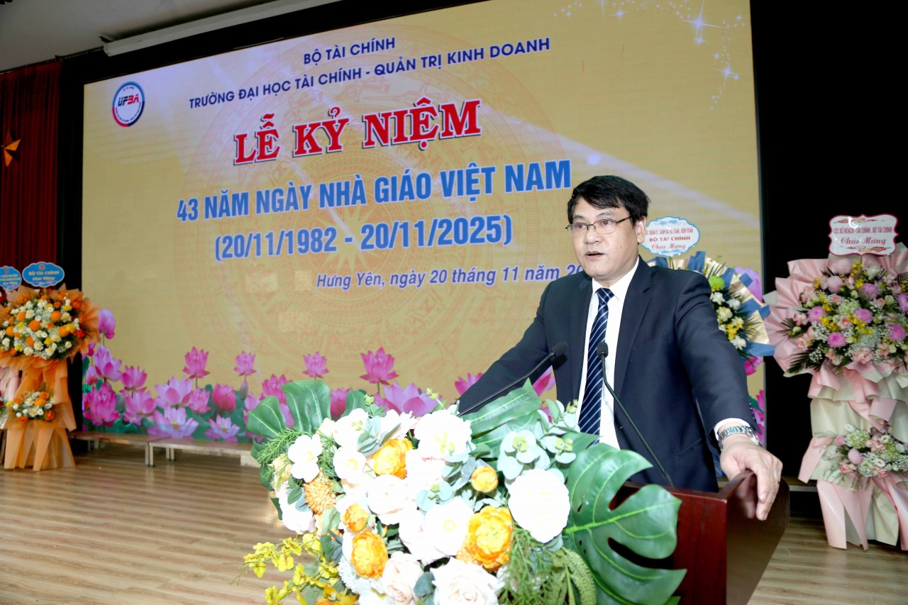 Trường Đại học Tài chính - Quản trị kinh doanh kỷ niệm 43 năm Ngày Nhà giáo Việt Nam Trường Đại học Tài chính - Quản trị kinh doanh kỷ niệm 43 năm Ngày Nhà giáo Việt Nam