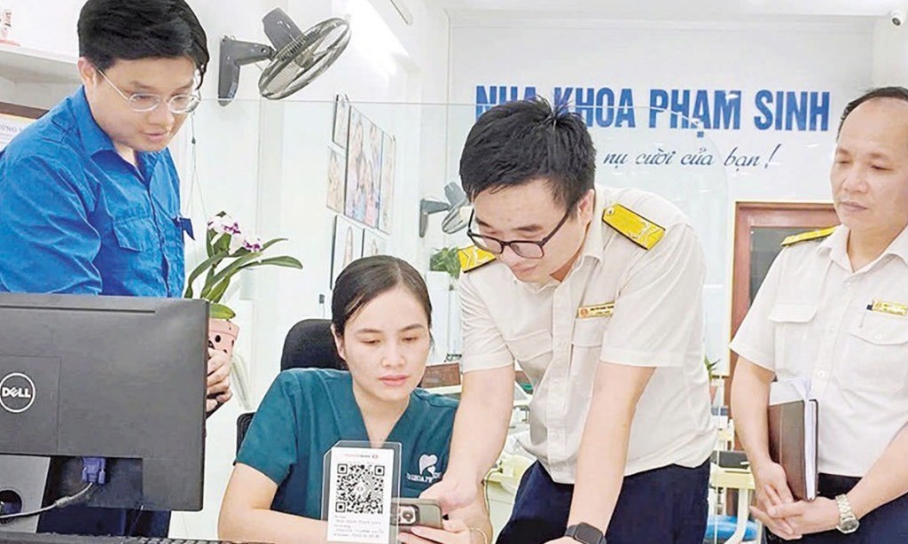 Sẵn sàng mọi nguồn lực để hộ kinh doanh chuyển sang kê khai thuế