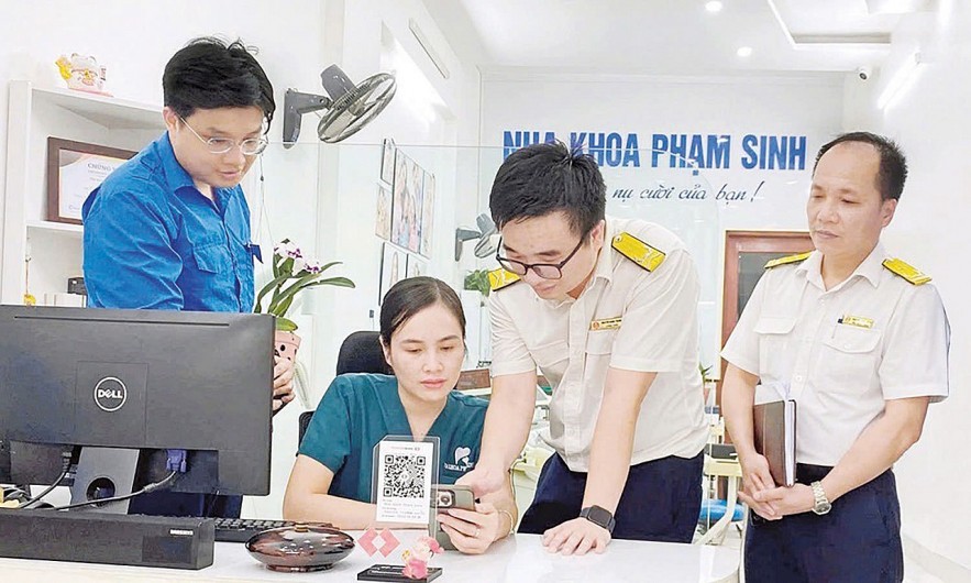 Sẵn sàng mọi nguồn lực để hộ kinh doanh chuyển sang kê khai thuế