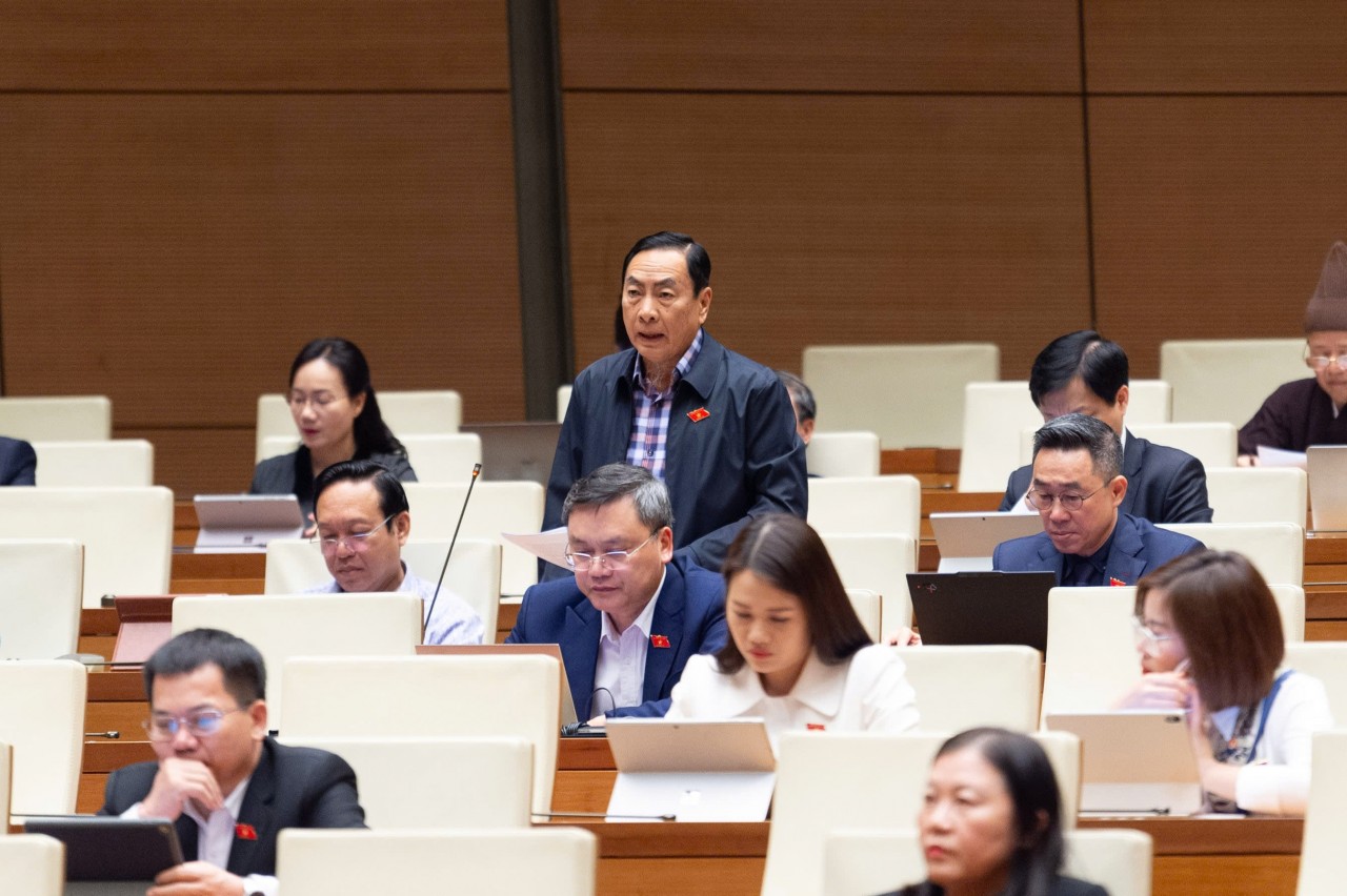 Sắp xếp lại tổ chức thống kê, khắc phục việc trùng lặp, sai lệch số liệu