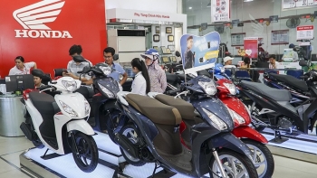 Sớm ban hành bảng giá tính lệ phí trước bạ ô tô, xe máy 2026