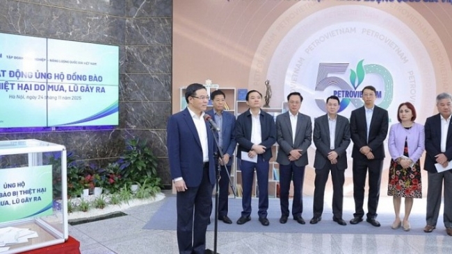 Chủ tịch HĐTV Petrovietnam Lê Mạnh Hùng phát động ủng hộ đồng bào chịu ảnh hưởng bởi thiên tai