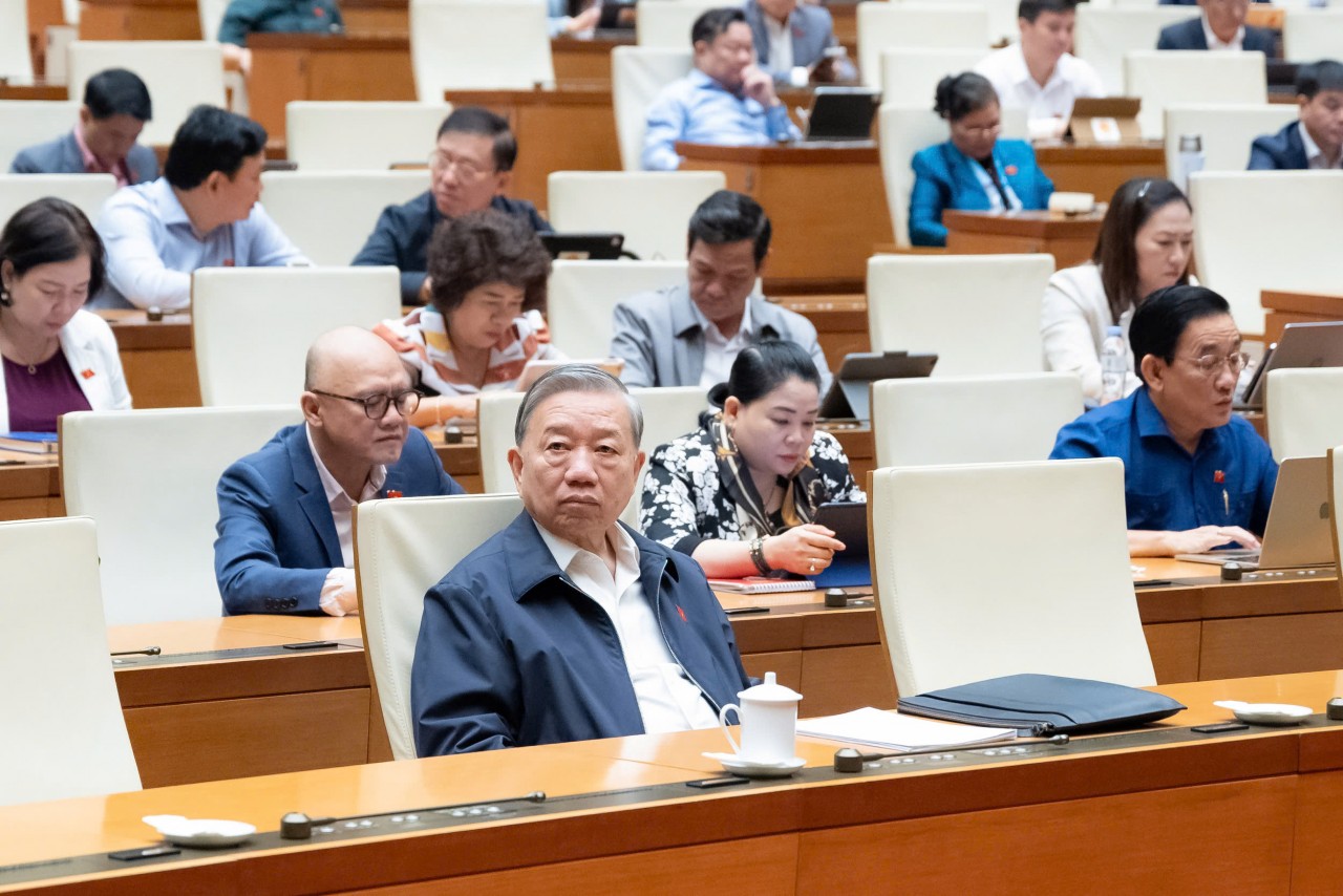 Trình Quốc hội chủ trương đầu tư hơn 580.000 tỷ đồng cho giáo dục trong 10 năm tới