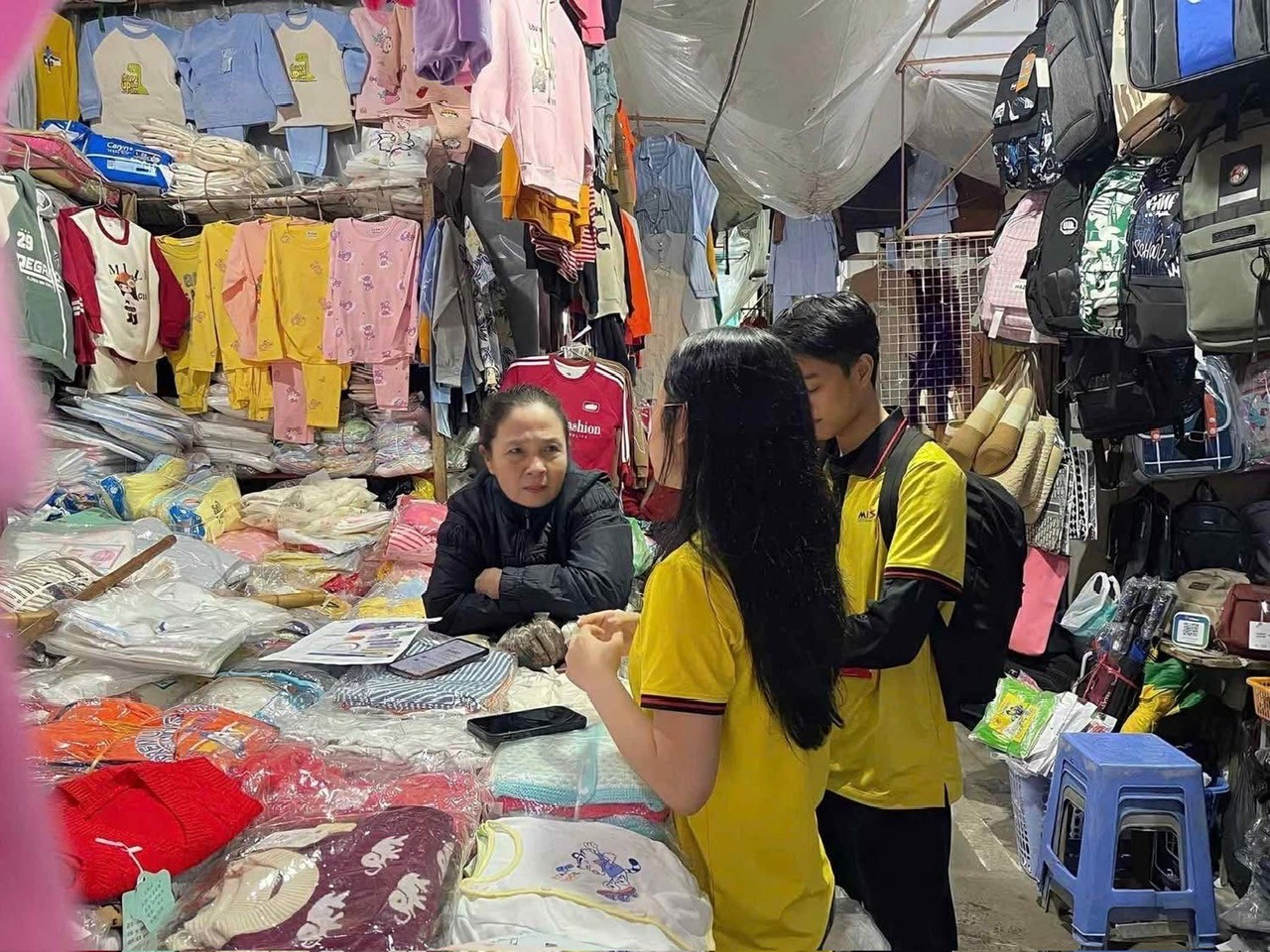 Bộ Tài chính tiếp tục xem xét nâng ngưỡng doanh thu tính thuế với hộ kinh doanh Bộ Tài chính tiếp tục xem xét nâng ngưỡng doanh thu tính thuế với hộ kinh doanh