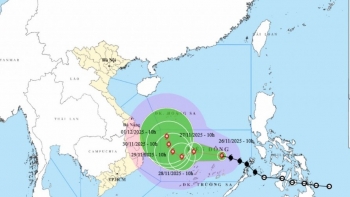 Hải quan chủ động ứng phó áp thấp nhiệt đới trên Biển Đông