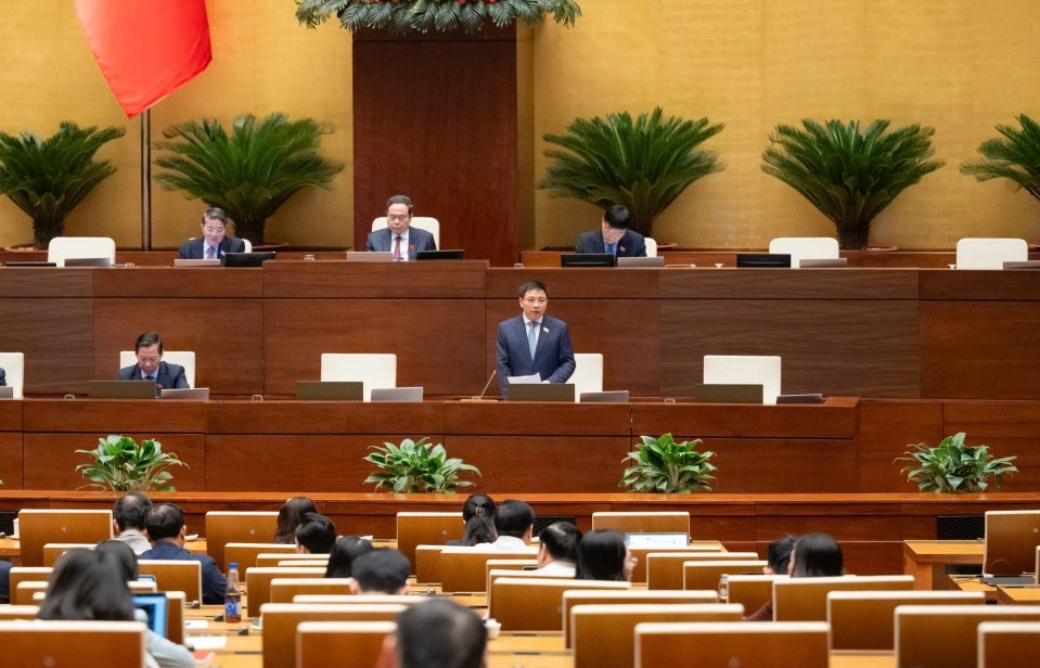 Cắt giảm 50 điều kiện kinh doanh, bổ sung quy định chặt chẽ về chất hướng thần