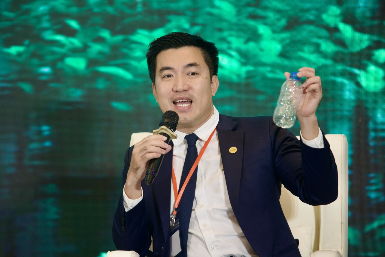 Giám đốc phát triển bền vững, Nhựa tái chế Duy Tân: Kinh tế tuần hoàn ở ngay gần bên ta Giám đốc phát triển bền vững, Nhựa tái chế Duy Tân: Kinh tế tuần hoàn ở ngay gần bên ta