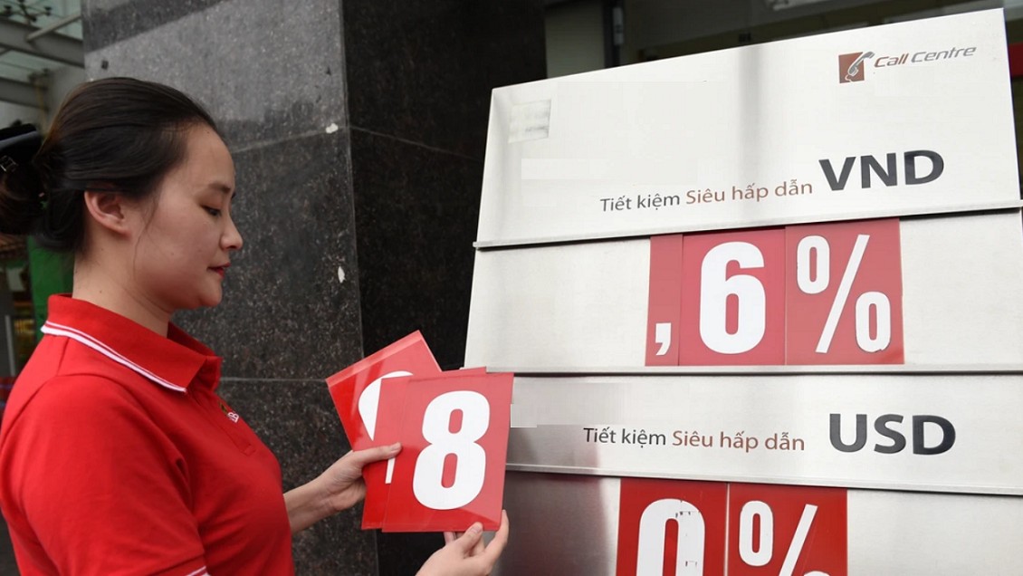 Thị trường tiền tệ tháng 11: Mở "van" bơm ròng hơn 106.000 tỷ đồng, lãi suất liên ngân hàng khó hạ