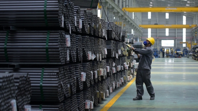 Ngày 29/11: Giá thép và quặng sắt tiếp đà tăng khi đồng USD suy yếu