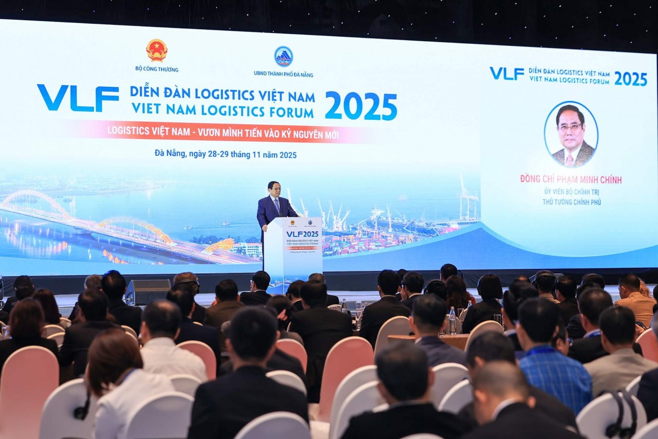 Đưa Việt Nam trở thành trung tâm dịch vụ logistics hàng đầu Đông Nam Á, châu Á và thế giới Đưa Việt Nam trở thành trung tâm dịch vụ logistics hàng đầu Đông Nam Á, châu Á và thế giới