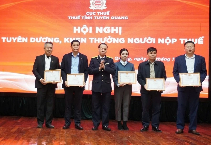 Thuế tỉnh Tuyên Quang đối thoại với doanh nghiệp, hợp tác xã trên địa bàn tỉnh