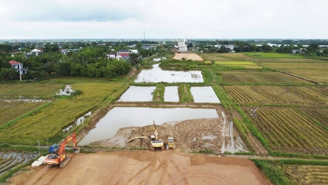 Quảng Trị: Nhiều dự án vẫn "đứng hình" giải ngân đầu tư công