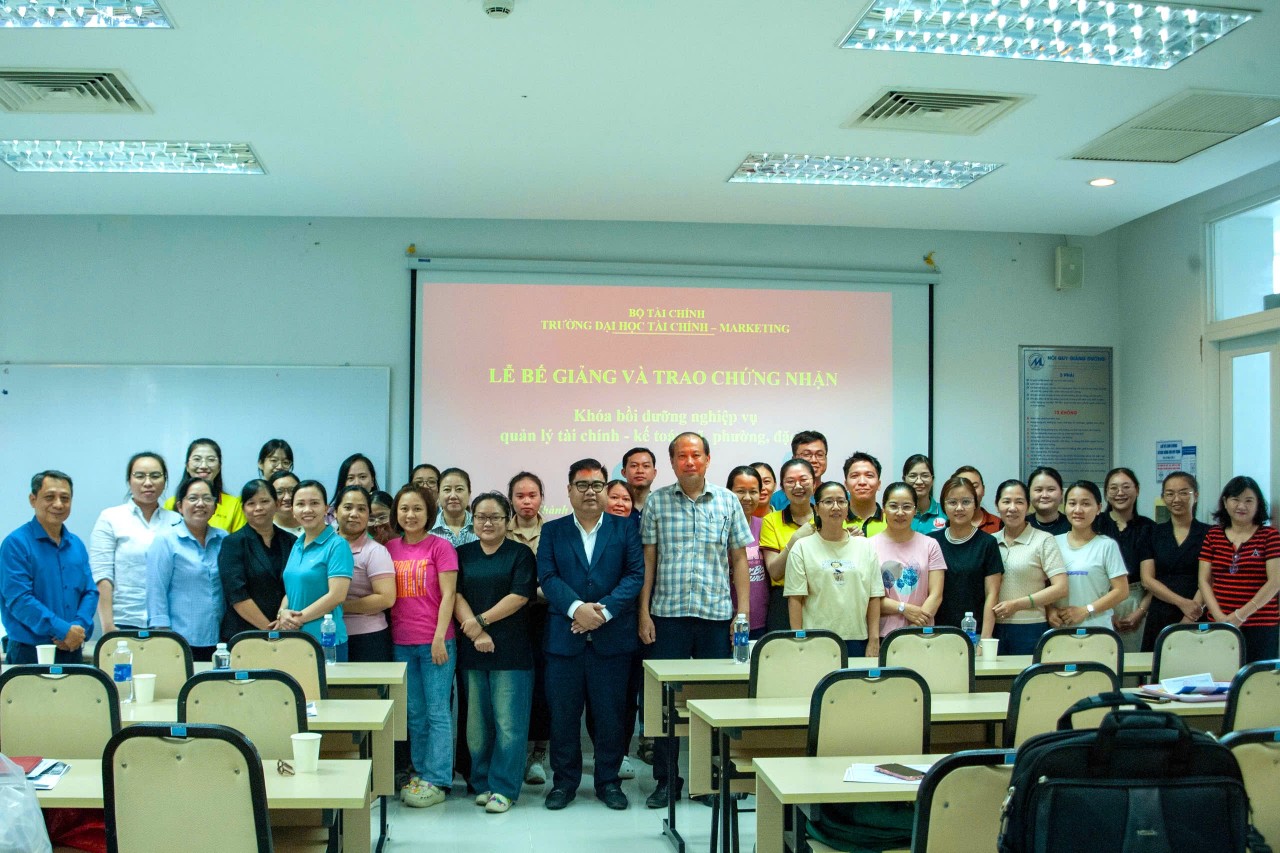 UFM tiếp tục “hành trình sứ mệnh” mở rộng bồi dưỡng tài chính – kế toán UFM tiếp tục “hành trình sứ mệnh” mở rộng bồi dưỡng tài chính - kế toán