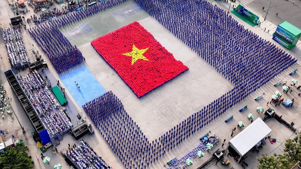 60.000 học sinh lập kỷ lục kép Việt Nam và thế giới với màn đồng diễn võ nhạc Vovinam