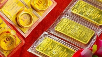 Giá vàng hôm nay (1/12): Vàng miếng, vàng nhẫn đồng loạt tăng lên mốc kỷ lục mới