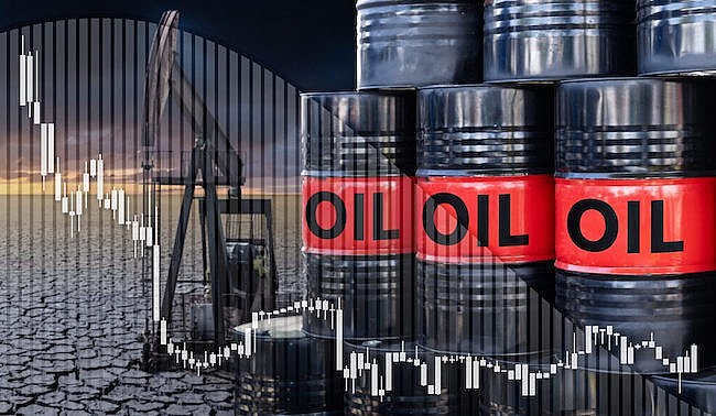 Ngày 2/12: Giá dầu thế giới đảo chiều tăng hơn 1%