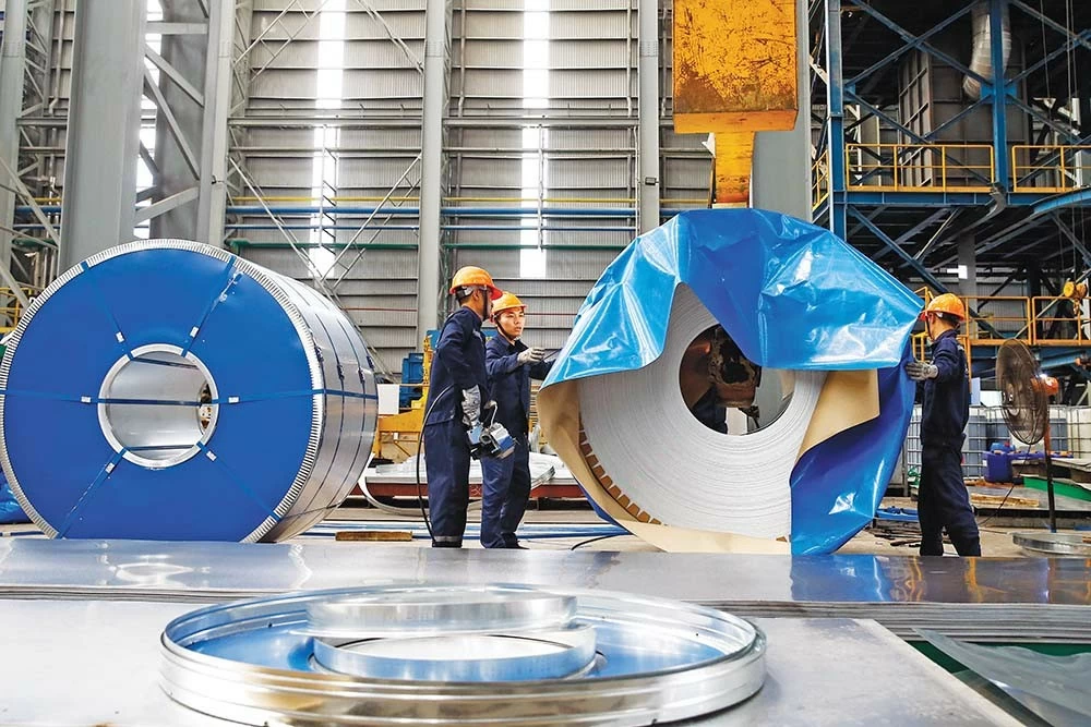 Thuế carbon và sức ép tái cấu trúc xanh với doanh nghiệp Việt Thuế carbon và sức ép tái cấu trúc xanh với doanh nghiệp Việt