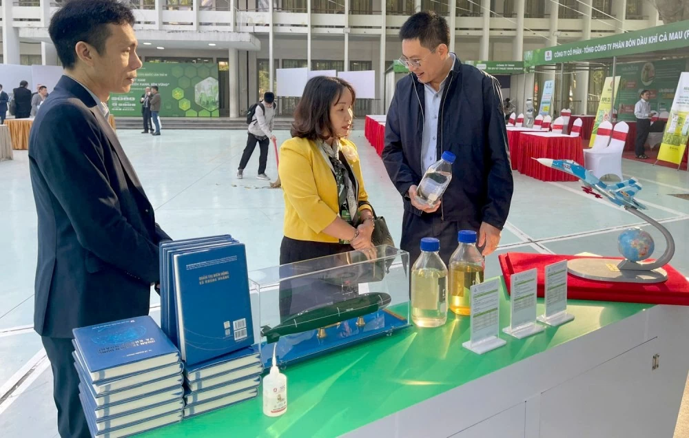 BSR tham gia triển lãm tại Hội nghị Hóa học toàn quốc lần thứ 9