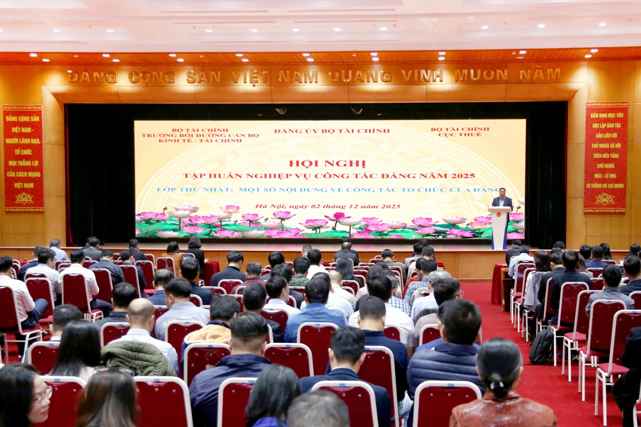 Đảng ủy Bộ Tài chính tập huấn một số nội dung công tác tổ chức của Đảng