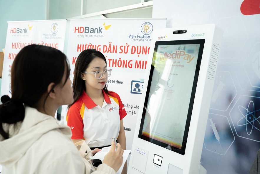 HDBank vận hành hệ thống Kiosk y tế thông minh tại Viện Pasteur TP. Hồ Chí Minh