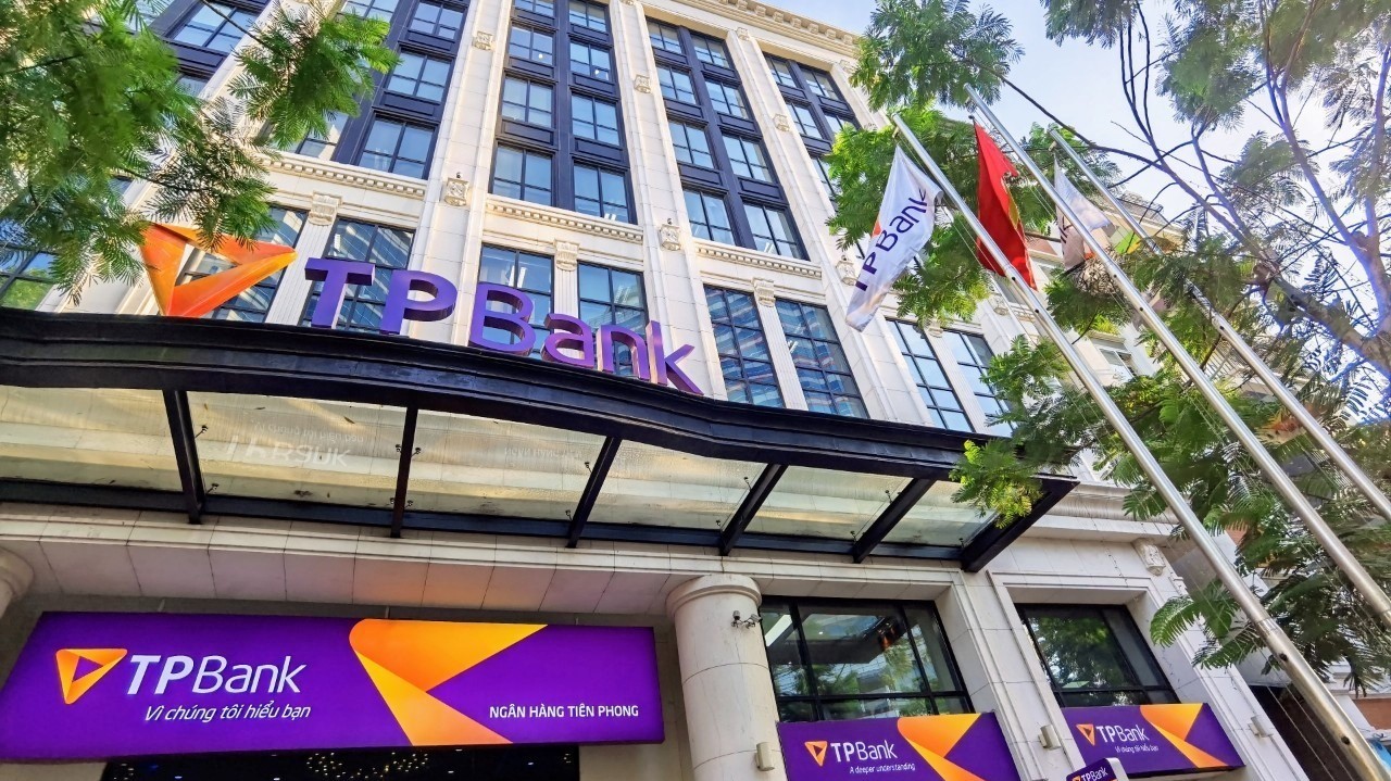 TPBank giảm lãi suất hỗ trợ người dân và doanh nghiệp vùng lũ