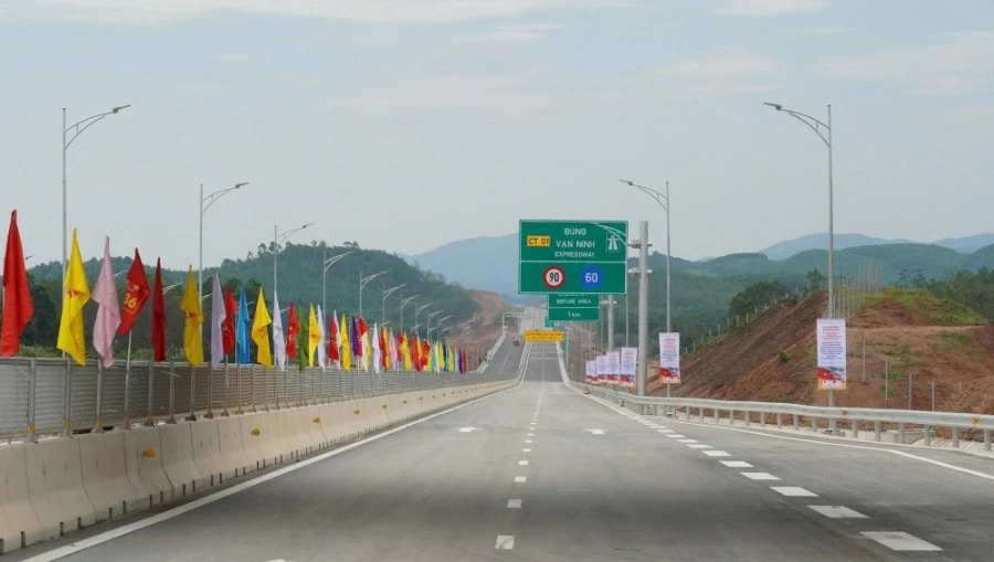 Tập trung chuẩn bị Lễ khánh thành, khởi công các công trình lớn, ý nghĩa chào mừng Đại hội Đảng Tập trung chuẩn bị Lễ khánh thành, khởi công các công trình lớn, ý nghĩa chào mừng Đại hội Đảng
