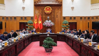 Thủ tướng: Xây dựng chính sách vượt trội, cạnh tranh để thí điểm một số khu thương mại tự do