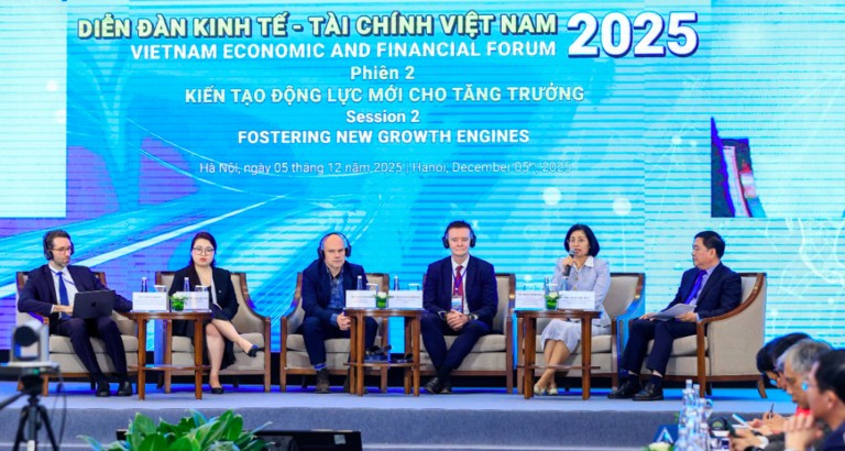 Gỡ rào cản và nâng năng lực cạnh tranh để khu vực tư nhân bứt phá mạnh mẽ