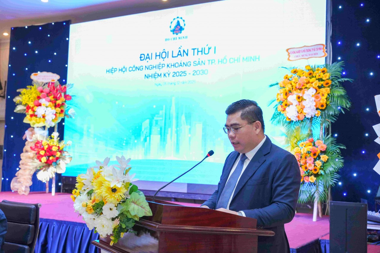 Ông Phan Tấn Đạt giữ chức Chủ tịch Hiệp hội Công nghiệp Khoáng sản TP. Hồ Chí Minh Ông Phan Tấn Đạt giữ chức Chủ tịch Hiệp hội Công nghiệp Khoáng sản TP. Hồ Chí Minh