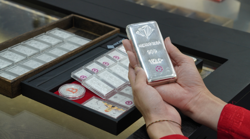 Ngày 7/12: Giá bạc trong nước và thế giới tiếp đà tăng Ngày 7/12: Giá bạc trong nước và thế giới tiếp đà tăng