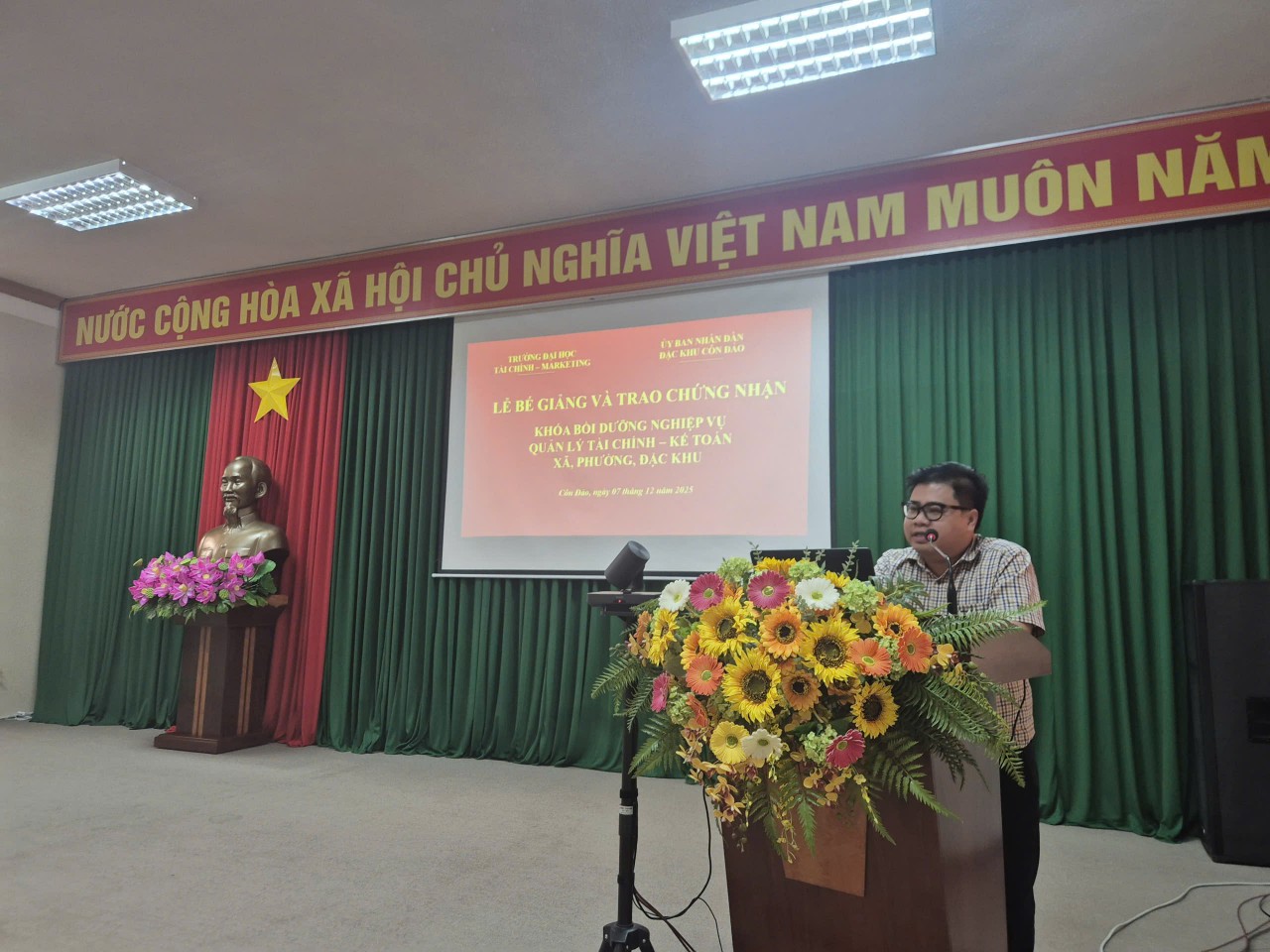 UFM hoàn tất 3 lớp bồi dưỡng tài chính – kế toán cơ sở, tăng cường phối hợp và cập nhật chương trình theo yêu cầu mới UFM hoàn tất 3 lớp bồi dưỡng tài chính – kế toán cơ sở, tăng cường phối hợp và cập nhật chương trình theo yêu cầu mới