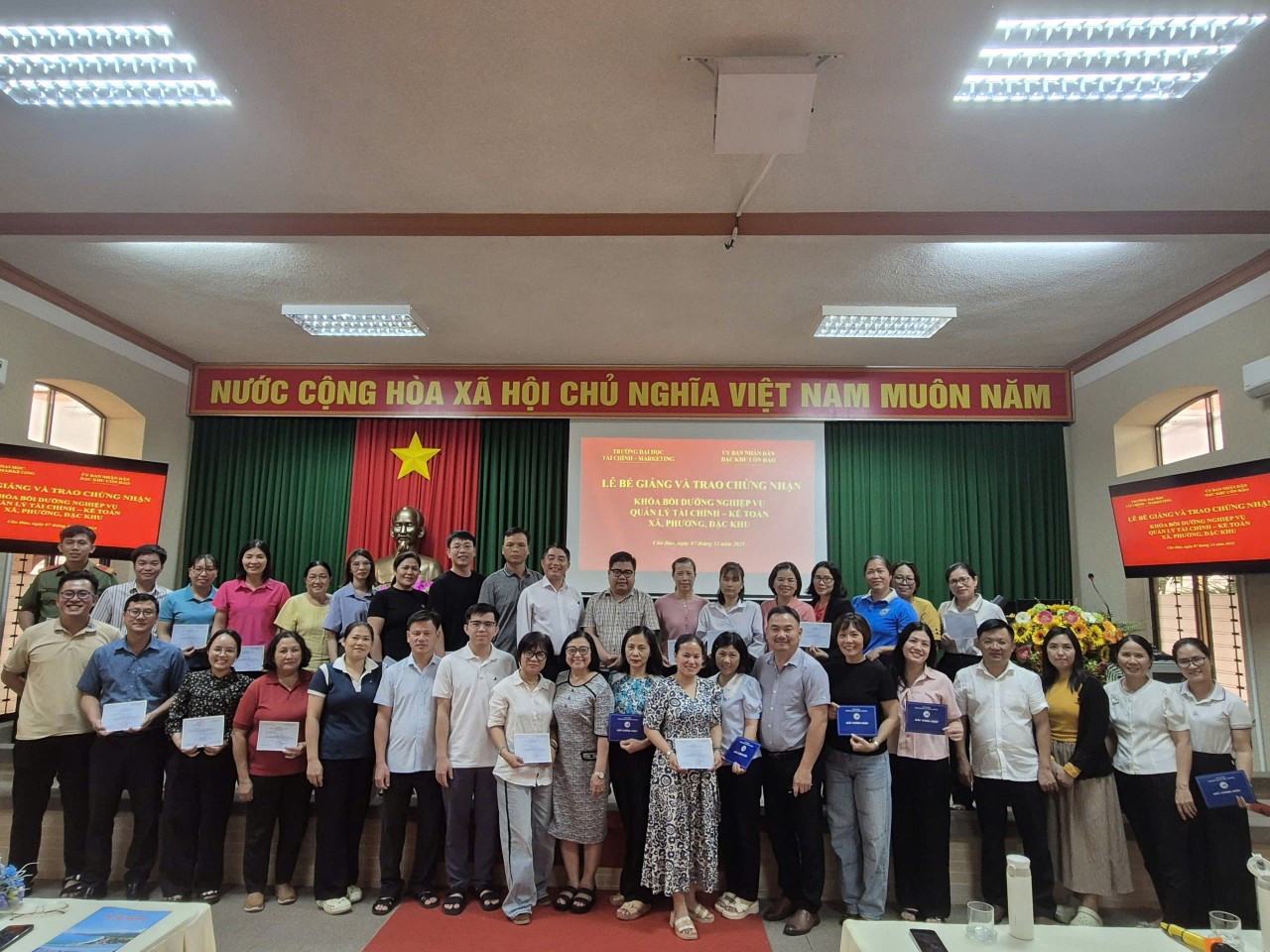 UFM hoàn tất 3 lớp bồi dưỡng tài chính – kế toán cơ sở, tăng cường phối hợp và cập nhật chương trình theo yêu cầu mới UFM hoàn tất 3 lớp bồi dưỡng tài chính – kế toán cơ sở, tăng cường phối hợp và cập nhật chương trình theo yêu cầu mới