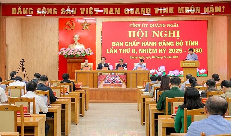 Quảng Ngãi bàn giải pháp tăng trưởng hai con số trong 5 năm đến Quảng Ngãi bàn giải pháp tăng trưởng hai con số trong 5 năm đến