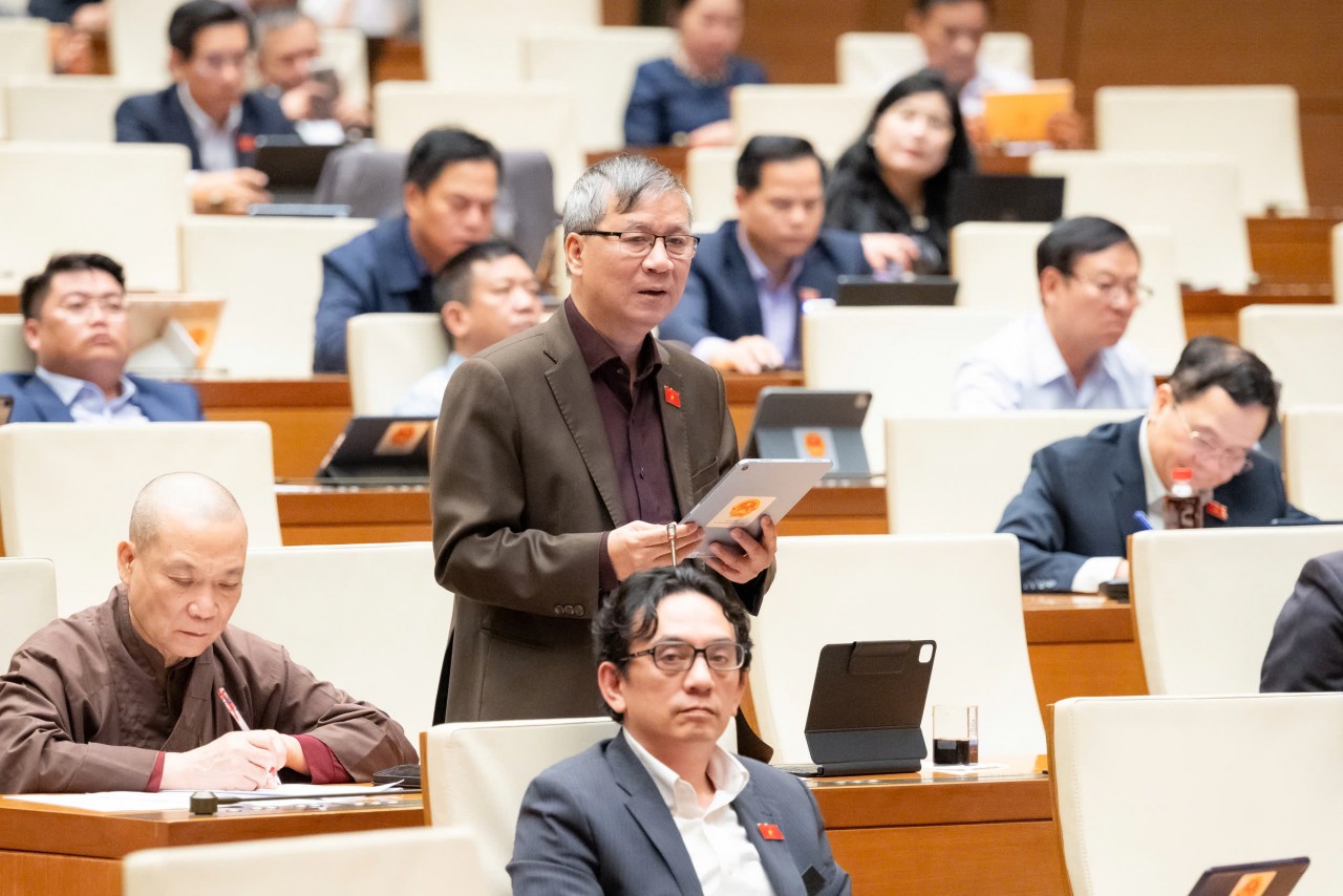 Rà soát toàn bộ thuỷ điện nhỏ và vừa, xử lý nghiêm nếu xả lũ gây thiệt hại Rà soát toàn bộ thuỷ điện nhỏ và vừa, xử lý nghiêm nếu xả lũ gây thiệt hại