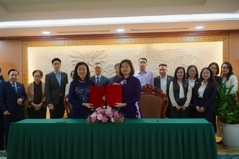 Ủy ban Chứng khoán Nhà nước hợp tác VACPA phát triển thị trường minh bạch và bền vững Ủy ban Chứng khoán Nhà nước hợp tác VACPA phát triển thị trường minh bạch và bền vững