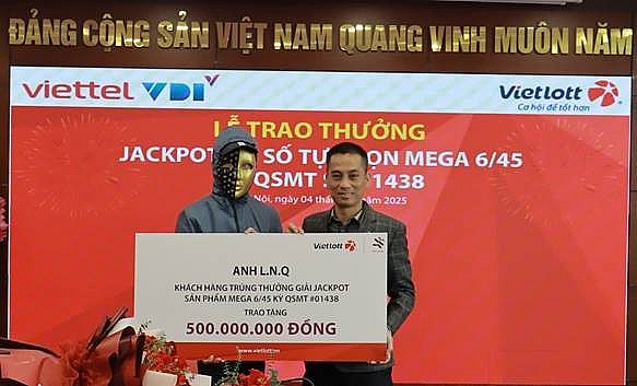 Người trúng Jackpot hơn 61,7 tỷ đồng của xổ số tự chọn Mega 6/45: Lướt Facebook thấy tin Jackpot lên cao nên mua vé thử vận may