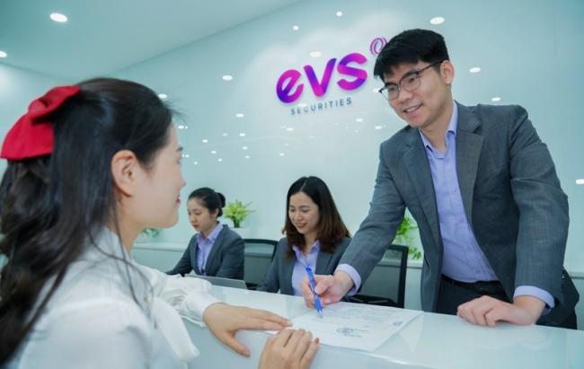 Vi phạm nhiều lỗi, Chứng khoán EVS bị xử phạt hơn 1 tỷ đồng và đình chỉ nghiệp vụ phái sinh 2 tháng