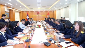 Vụ Thuế Lào khảo sát công tác quản lý thuế thu nhập cá nhân tại Thuế TP. Hải Phòng