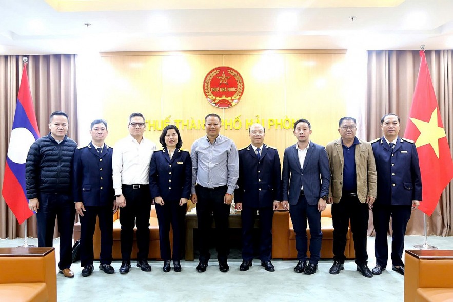 Vụ Thuế Lào khảo sát công tác quản lý thuế thu nhập cá nhân tại Thuế TP. Hải Phòng Vụ Thuế Lào khảo sát công tác quản lý thuế thu nhập cá nhân tại Thuế TP. Hải Phòng