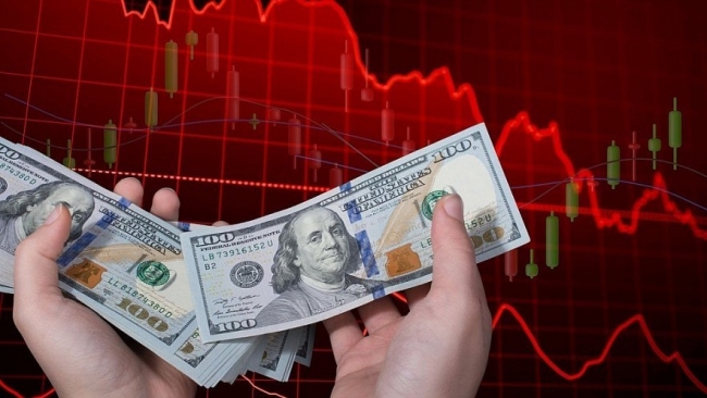 Lãi suất liên ngân hàng neo trên 7%, tỷ giá hạ theo đà suy yếu của USD