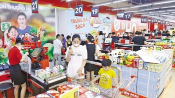 Khẩn trương khắc phục hậu quả thiên tai, phục hồi sản xuất kinh doanh, đẩy mạnh tiêu dùng