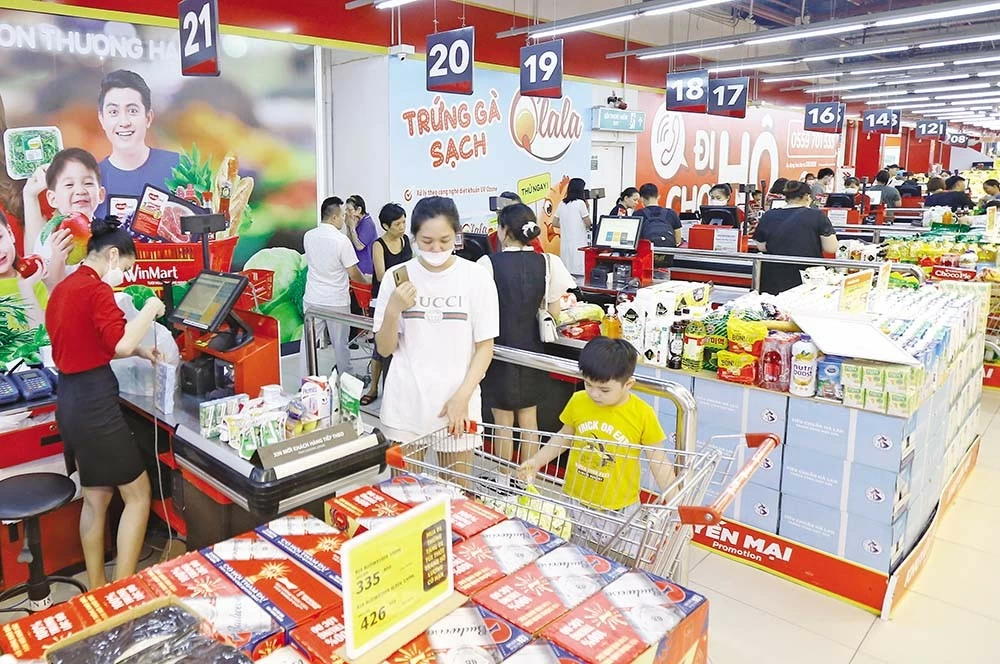 Khẩn trương khắc phục hậu quả thiên tai, phục hồi sản xuất kinh doanh, đẩy mạnh tiêu dùng Khẩn trương khắc phục hậu quả thiên tai, phục hồi sản xuất kinh doanh, đẩy mạnh tiêu dùng