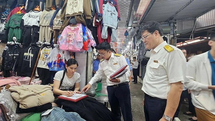 Thuế TP. Hải Phòng hỗ trợ hộ kinh doanh hiệu quả để sẵn sàng chuyển đổi sang kê khai thuế Thuế TP. Hải Phòng hỗ trợ hộ kinh doanh hiệu quả để sẵn sàng chuyển đổi sang kê khai thuế