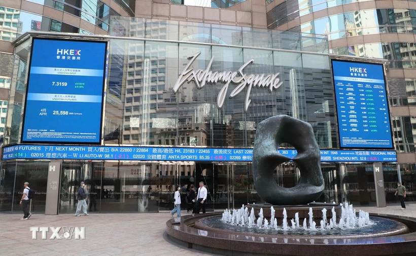 Sàn giao dịch chứng khoán Hong Kong. (Ảnh: Xuân Vịnh/TTXVN)