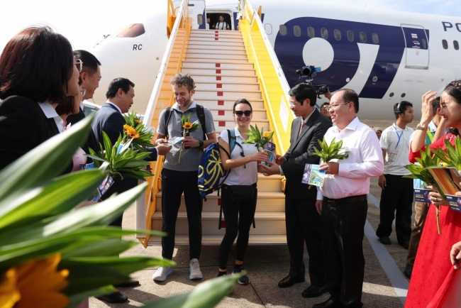 Lần đầu tiên, Việt Nam đón vị khách quốc tế thứ 20 triệu trong năm