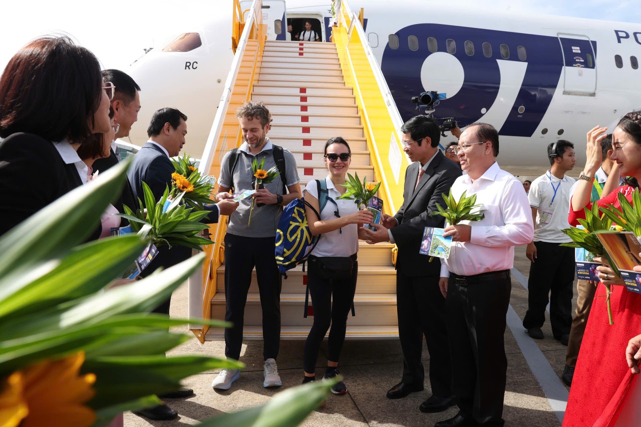 Lần đầu tiên, Việt Nam đón vị khách quốc tế thứ 20 triệu trong năm Lần đầu tiên, Việt Nam đón vị khách quốc tế thứ 20 triệu trong năm