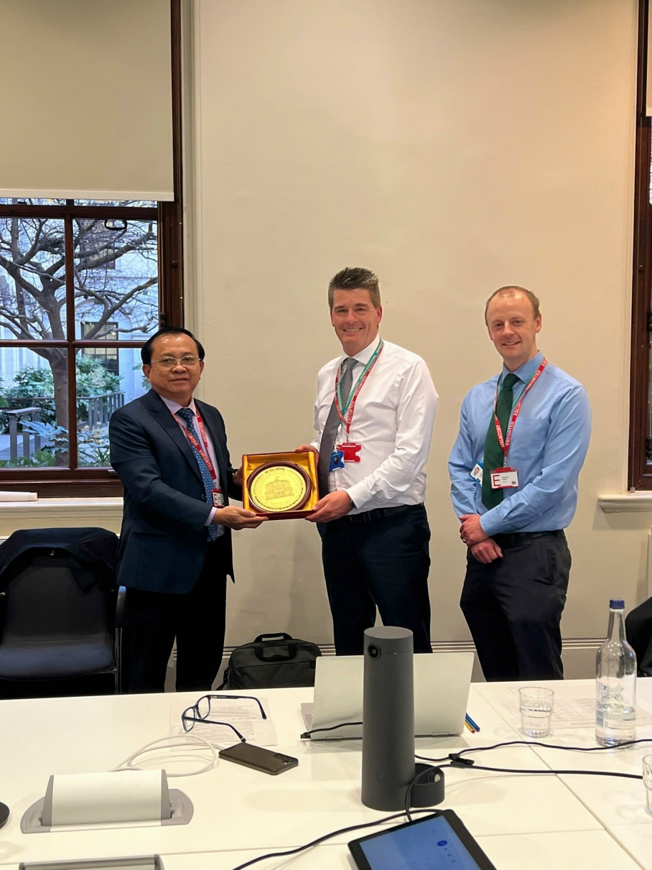 Tăng cường trao đổi kinh nghiệm về lĩnh vực quản lý và thẩm định giá giữa Việt Nam - Vương quốc Anh Tăng cường trao đổi kinh nghiệm về lĩnh vực quản lý và thẩm định giá giữa Việt Nam - Vương quốc Anh